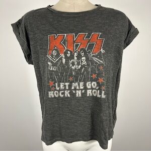 KISS Kids Gray Graphic T-Shirt M